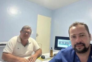 Genro de prefeito faz campanha no local de trabalho em Brejo