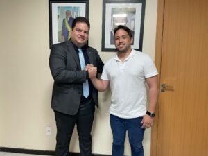 Deputado João Batista Segundo leva demandas cruciais das escolas de Pinheiro à Secretaria de Educação do Maranhão