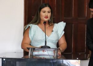 Suplente: Sabrina Freitas assume cargo de vereadora no município de apicum-açu.