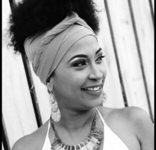 Morre DJ Nega Glícia após aneurisma cerebral
