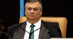 Correto!!! Dino contraria Moraes e vota contra Globo