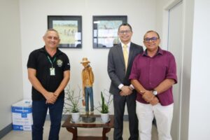 Carlos Lula e prefeito Josimar da Serraria avançam na regularização fundiária em Governador Nunes Freire