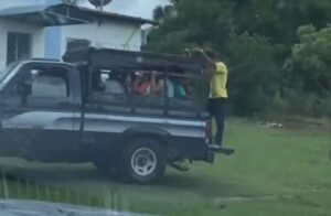 Alunos são transportados em Pau de Arara em Vargem Grande no Maranhão