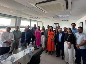 Brandão entrega 75 ônibus para reforçar o transporte coletivo da Grande Ilha