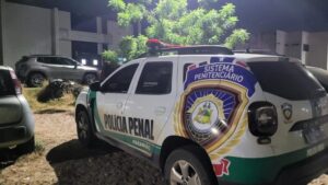 Advogada é presa em flagrante ao tentar entrar em presídio com droga escondida no sapato