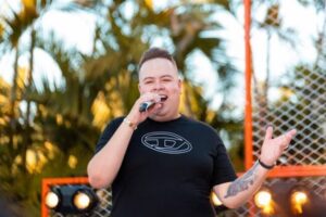 Rey Vaqueiro vai agitar a vaquejada do milhão no parque J. Lucena