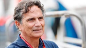 A coisa que mais mata o homem é mulher chata, aprendeu o piloto Nelson Piquet
