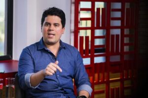 Ministro André Fufuca anuncia demissão de autor de postagem racista no Ministério do Esporte