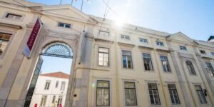 Já alcançou lá!!!! Escândalo em Lisboa: Santa Casa deve bolada ao PCC