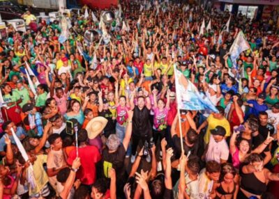 Mais de 15 Mil Pessoas Participam de Mega Arrastão em Apoio ao Dr. Kaio nas Ruas de Pinheiro