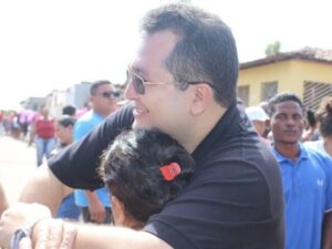 Flávio Amorim é reeleito em Araguanã