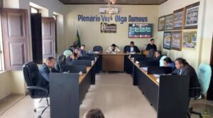TURIAÇU!! Vereadores da oposição reprovam lei do concurso público na Câmara Municipal e gera revolta na população.