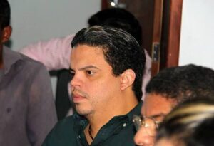 Em fim de mandato, prefeito de Pinheiro quer gastar mais de R$ 16 milhões com combustível e gêneros alimentícios para Secretarias