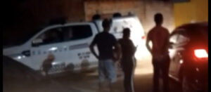 Violência eleitoral! Em Newton Bello, candidato da oposição agride vereadora e ainda vai ao carro pegar arma de fogo
