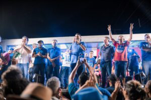 Fernando reúne milhares de pessoas em arrastão no Arroz rumo a mais uma vitória em Tuntum