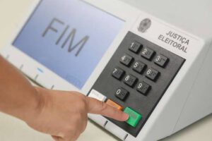 Acompanhe aqui no Blog todos os momentos da eleição de 2024 e escolha seu candidato a prefeito e vereador. O importante evento político estará acontecendo nos 217 municípios maranhenses. A votação já foi aberta na ampla maioria das cidades