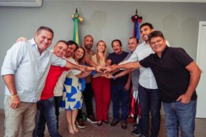 Prefeitos do PDT declaram apoio a Roberto Costa na Famem…