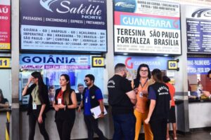PROCON fiscaliza transporte de passageiros em São Luís no Carnaval