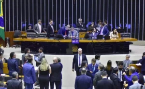 Câmara dos Deputados aprova fim da saidinha de presos em feriados