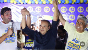 Prefeito Dr. Zé Francisco celebra ato de filiação no PSDB com a presença de autoridades politicas e apoio da população codoense