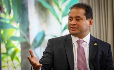 Weverton diz que tudo indica que em 2026 deverá concorrer a reeleição para Senador