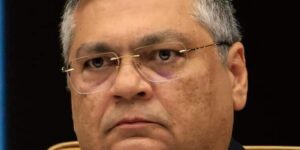 Qual será a decisão? Flávio Dino é sorteado relator de recurso de Bolsonaro contra multa imposta pelo TSE