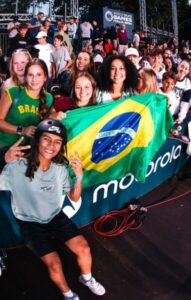 Rayssa Leal desbanca japonesas e é campeã mundial de Skate