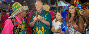 Brandão prestigia Arraial da Assembleia e parabeniza Iracema Vale pelo evento