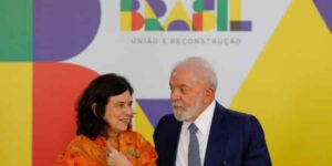 O quê diriam os falastrões da CPI do Covid???? Acusado pela esquerda de não gastar com vacinas, Bolsonaro investiu mais de o dobro do governo Lula em campanhas contra dengue