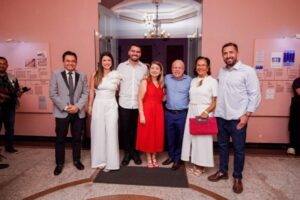 Presidente Iracema Vale participa da posse do novo diretor do Teatro Arthur Azevedo