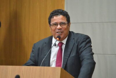 Vereador Sá Marques agradece os votos recebidos e pede maior valorização para a educação