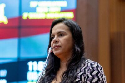 Presidente Iracema Vale destaca eleição de Ana do Gás para 4ª vice-presidente da Mesa Diretora da Assembleia Legislativa