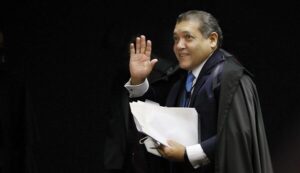 Camarão critica decisão de ministro do STF: “absurdo”