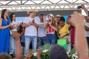 Prefeito Luciano comemora aniversário com o povo de Pinheiro