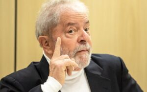 PT quer nacionalizar embates de eleições municipais