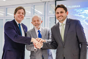Lula e Juscelino reafirmam compromisso de fortalecer a Telebras