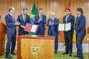 Em artigo, Juscelino Filho destaca importância da economia digital