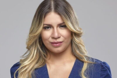 Família de Marília Mendonça rifa violão da cantora para ajudar Rio Grande do Sul