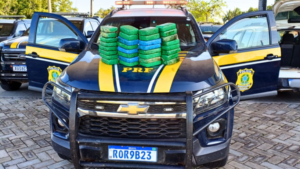 PRF/MA apreende 33 kg de cocaína em rodovia de Santa Inês