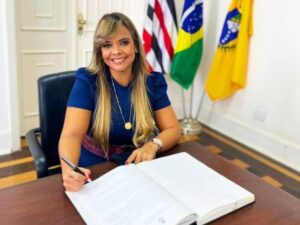 Com saída de Flávio Olímpio, Nádia Quinzeiro pode ser exonerada da Prefeitura de São Luís