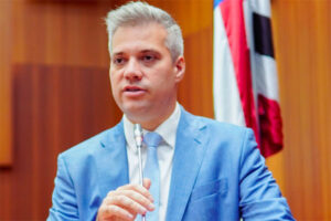Neto Evangelista apela a candidatos para não soltarem fogos de artifícios