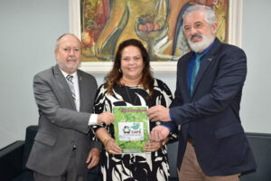 MPMA e Uema assinam termo de cooperação na área ambiental