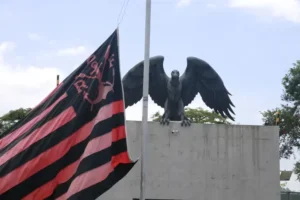 STF mantém ação penal contra ex-diretor do Flamengo por incêndio no Ninho do Urubu