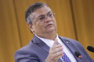 Dino estende prazo para CGU apresentar dados de emendas ‘Pix’