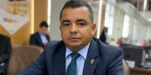 Vereador Edson Gaguinho é amarrado durante assalto em sua residência