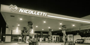 Posto de bandeira branca inaugura na Avenida dos Holandeses