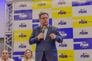 Declarações de dirigentes nacionais movimentam bastidores da sucessão municipal