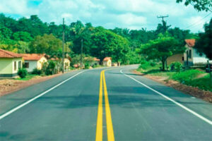 Governo entrega estrada de acesso à praia de Araoca em Guimarães