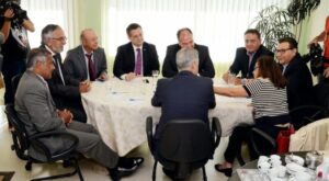 Sem rumo no PSDB, Rocha segue mesmo enredo da saída do PSB…
