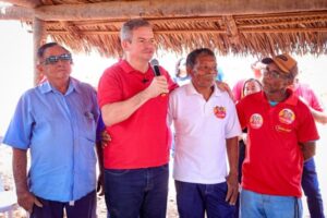 Povoados Gameleira, Brejo e São Benedito recebem a Caravana da Mudança comandada por Rafael